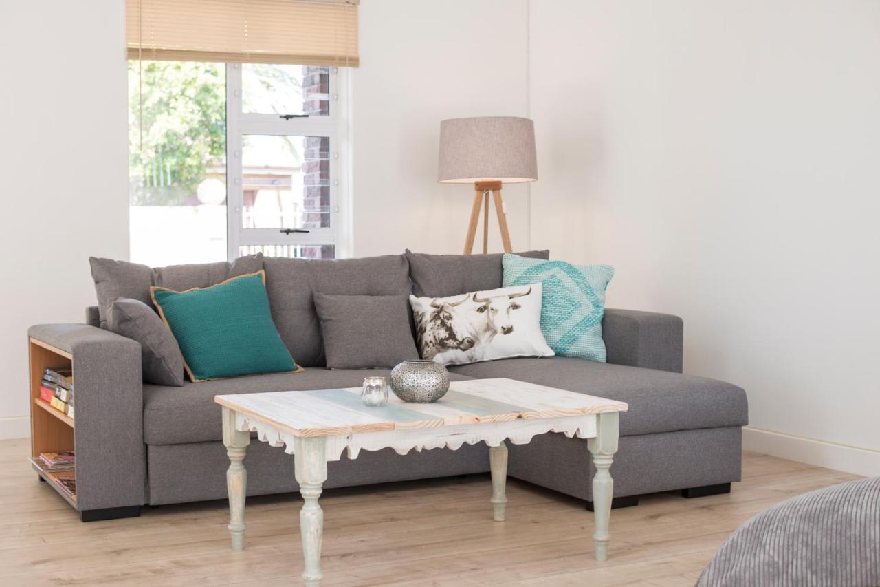 קייפטאון Sunset Beach Living Guesthouse מראה חיצוני תמונה