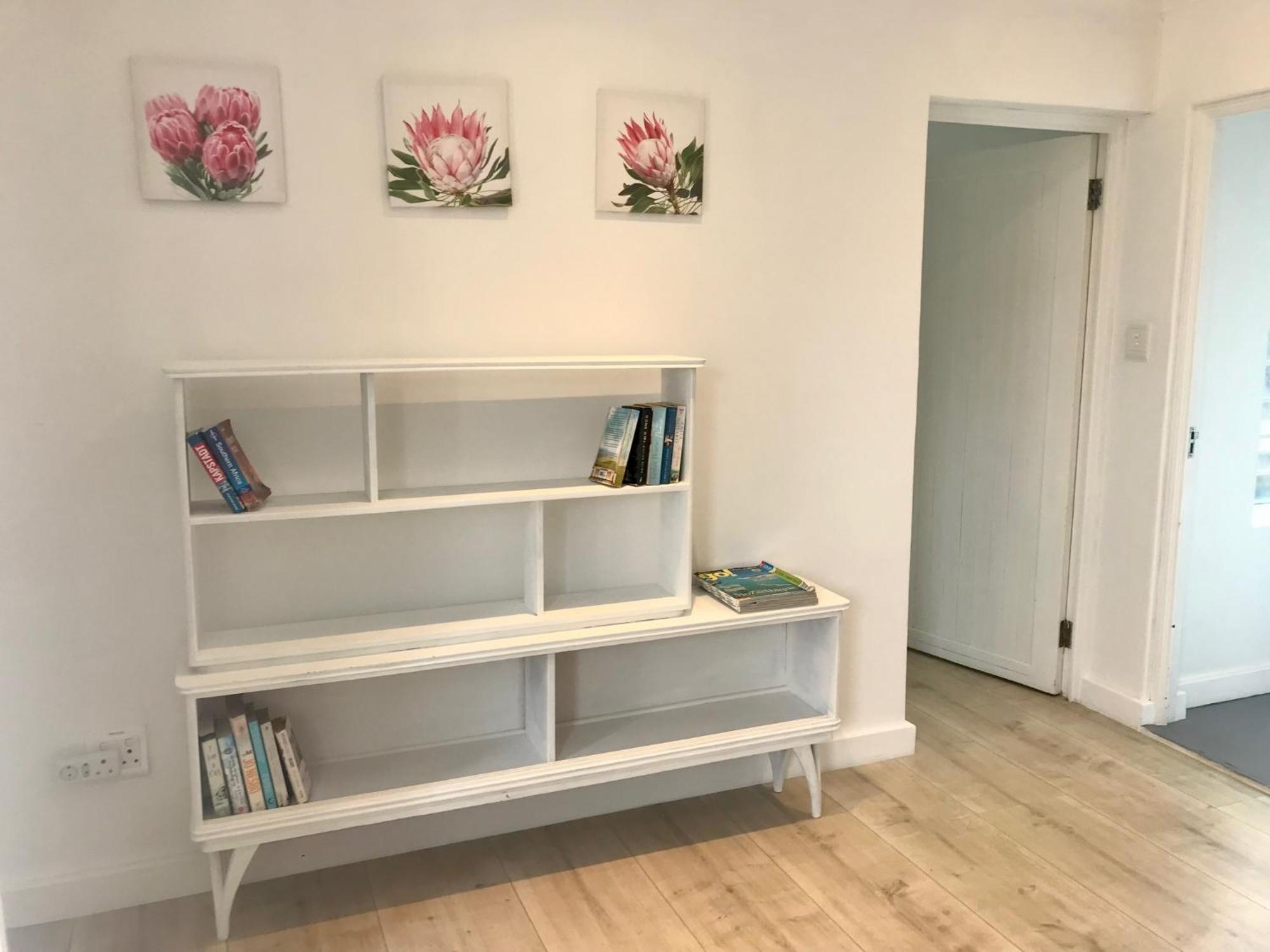 קייפטאון Sunset Beach Living Guesthouse מראה חיצוני תמונה