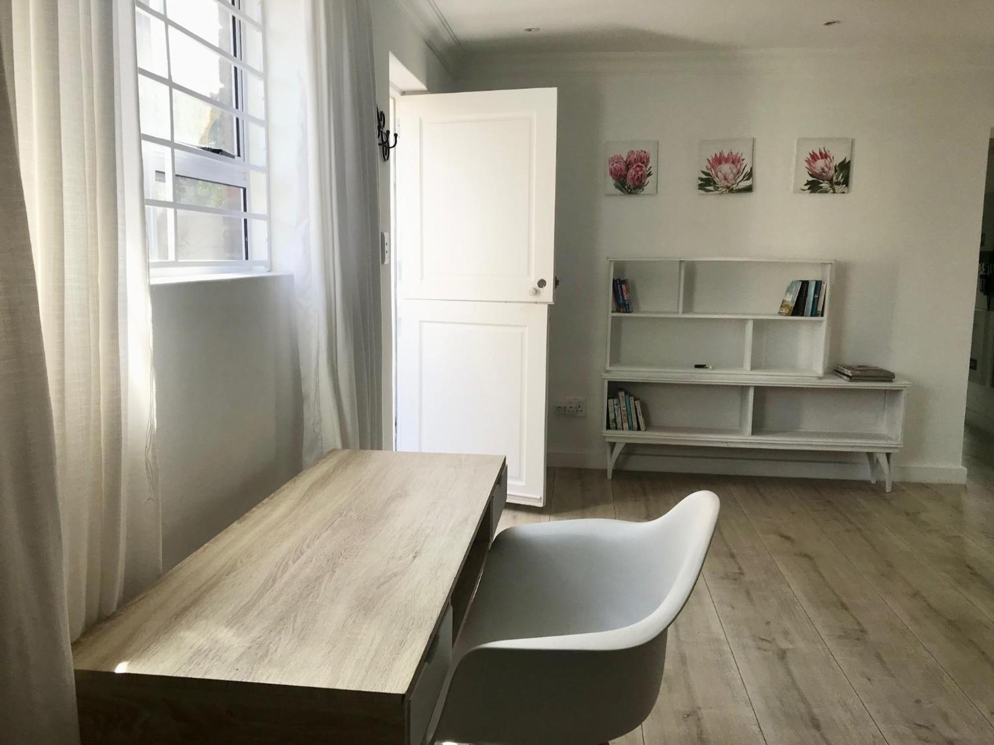 קייפטאון Sunset Beach Living Guesthouse מראה חיצוני תמונה